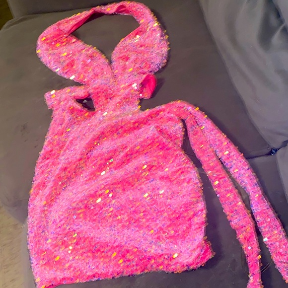 Pretty in pink party dress - Picture 1 of 5